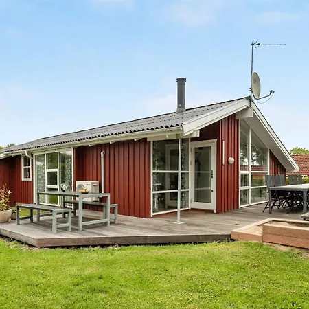 Annica - 150m From The Sea By Interhome Mommark