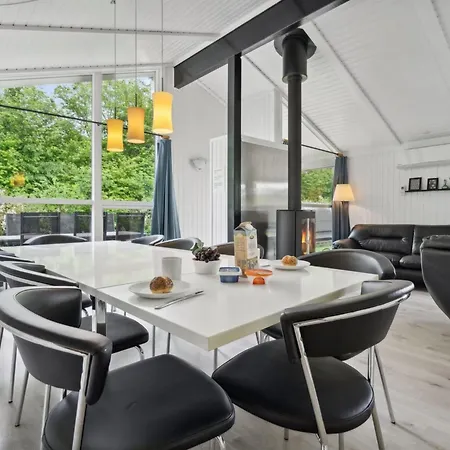 Annica - 150m From The Sea By Interhome