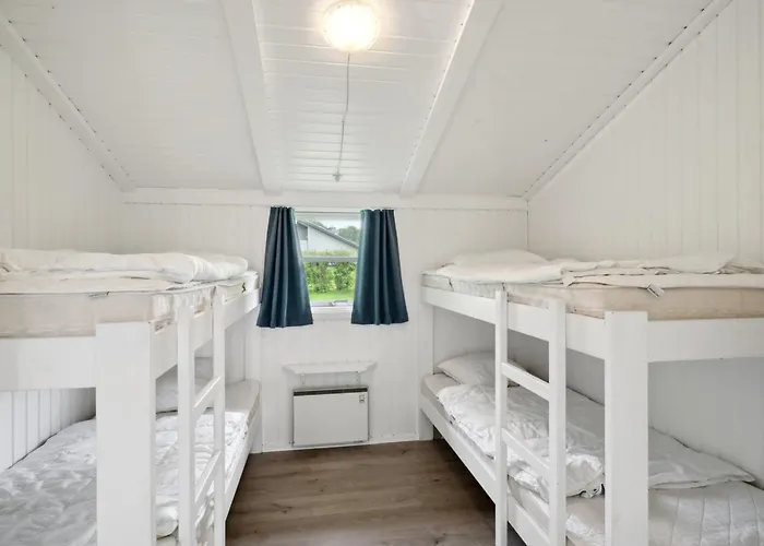 Holiday home Annica - 150m From The Sea By Interhome Mommark